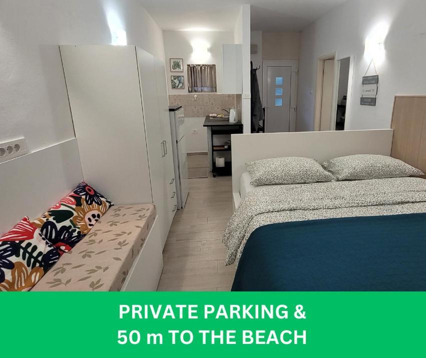 Apartma Zusterna Za Bazenom Koper Buitenkant foto