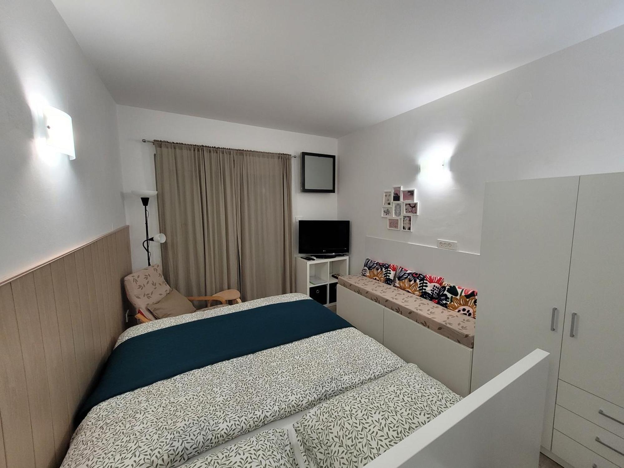 Apartma Zusterna Za Bazenom Koper Buitenkant foto